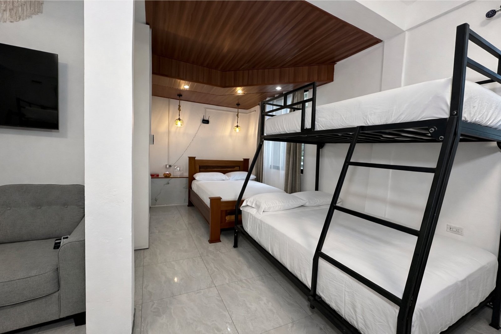 Economic Room - Bedroom